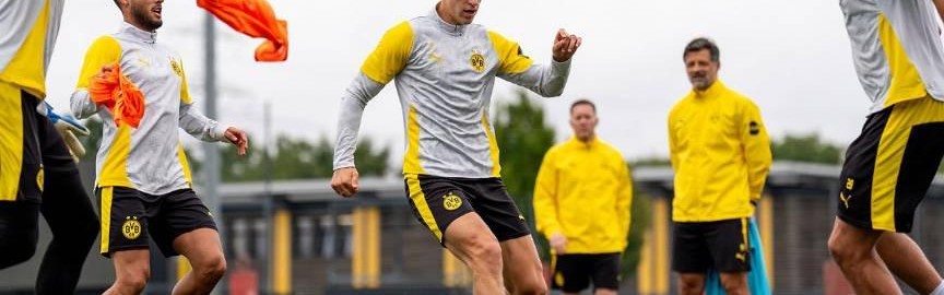 好消息，五个月前遭遇半月板撕裂施洛特贝克重返多特合练