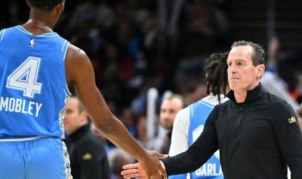 开云娱乐-骑士15连胜开局预定总决赛？下一战打绿军检验成色