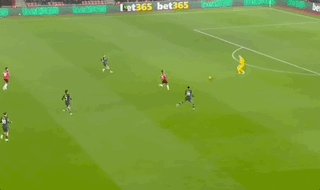 1734561847281023368.gif